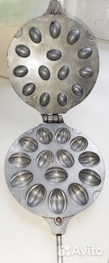 Вафельница орешница СССР