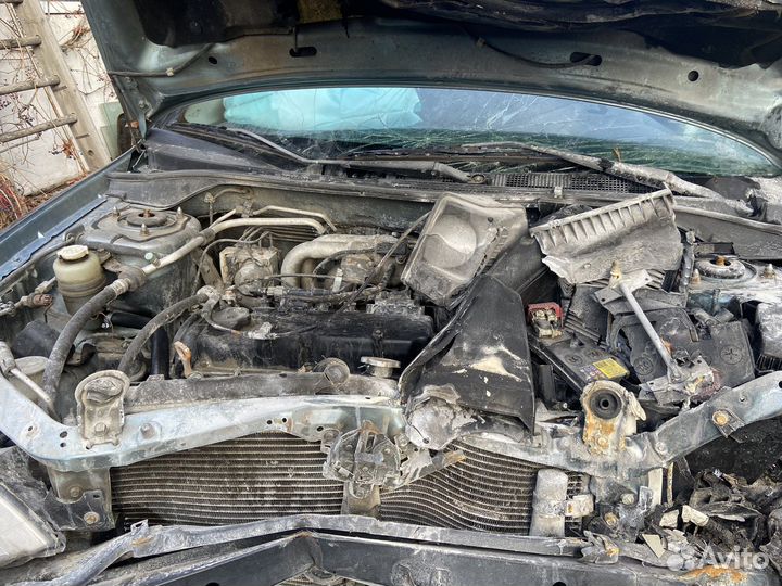 Mitsubishi Lancer 1.6 AT, 2006, битый, 160 000 км