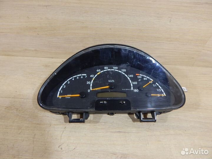 Щиток приборов Мерседес Спринтер