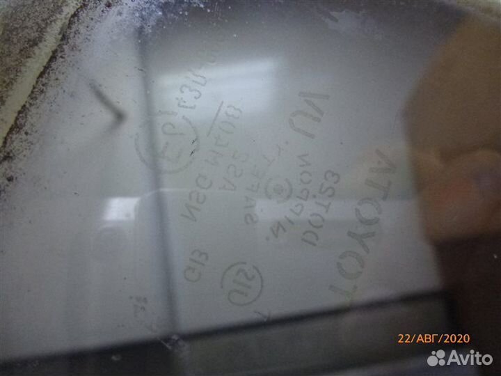 Стекло двери заднее правое Toyota Camry GSV40