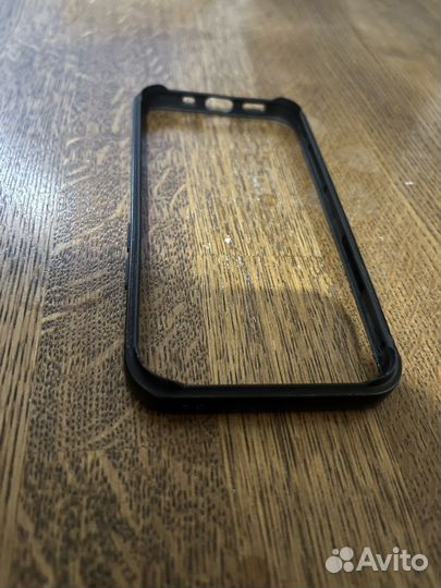 Бампер на iPhone 13 mini