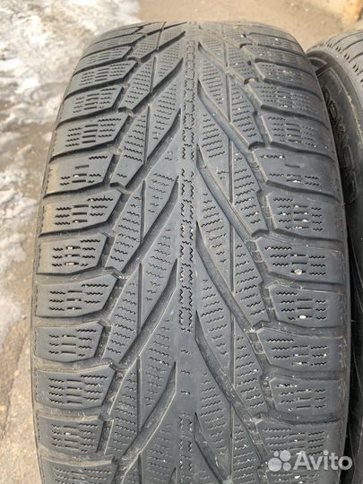 Nokian Tyres Hakkapeliitta R2 SUV 235/60 R18