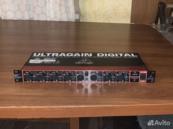 Behringer ADA 8200 Ultragain Digital