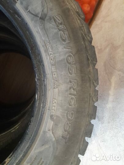 Sava Eskimo Stud 215/65 R16 98T