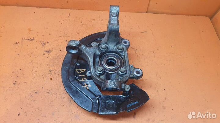 Кулак поворотный передний левый Ford Explorer U502