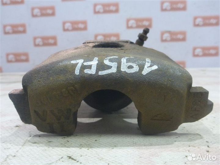 Суппорт передний левый Volkswagen Golf MK2 1990