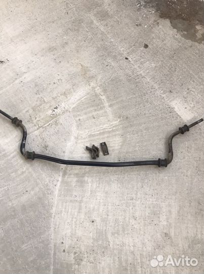 Стабилизатор передний Мерседес W124(981)