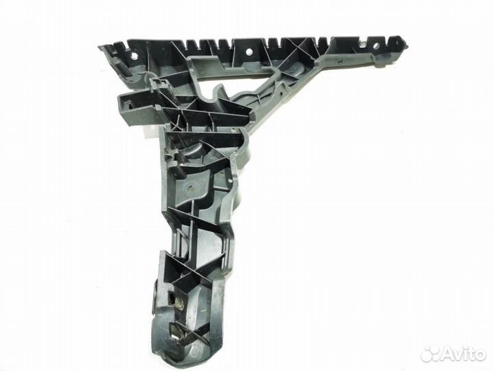 Кронштейн крепления бампера заднего левый