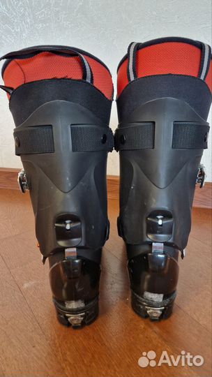 Горнолыжные ботинки