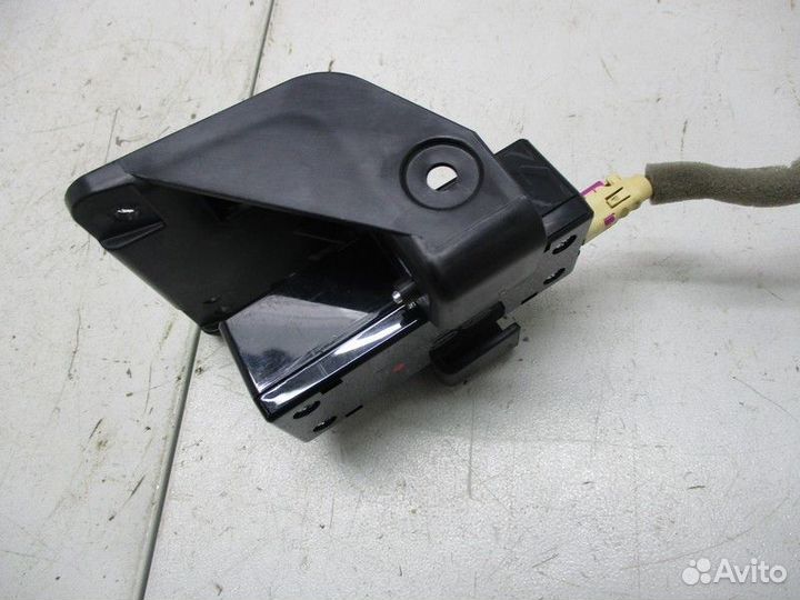 Антенна Hyundai Solaris 2 HCR