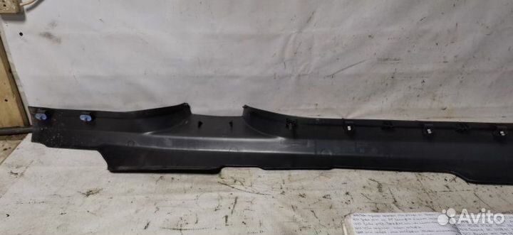 Накладка порога внутренняя правая Опель Astra H