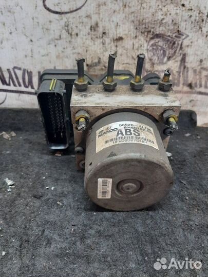 Блок abs Hyundai Solaris седан G4FC 2012