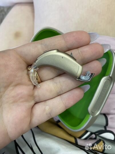 Слуховой аппарат новый
