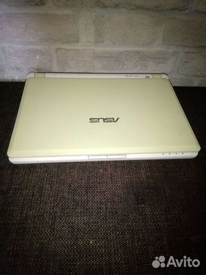 Asus Eee PC 2g surf