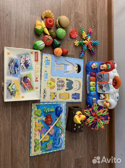 Развивающие игрушки пакетом