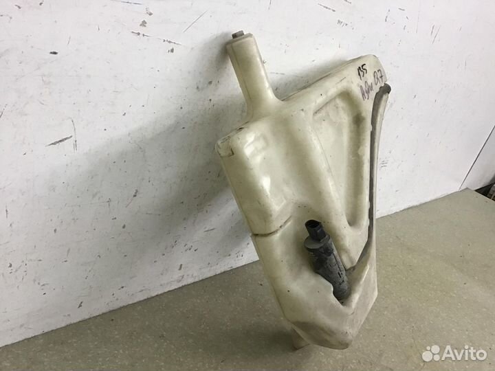 Бачок омывателя лобового стекла Audi Q7 4L 2005-20