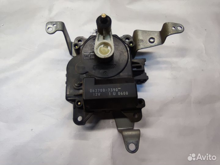 Сервопривод печки lexus LX 470