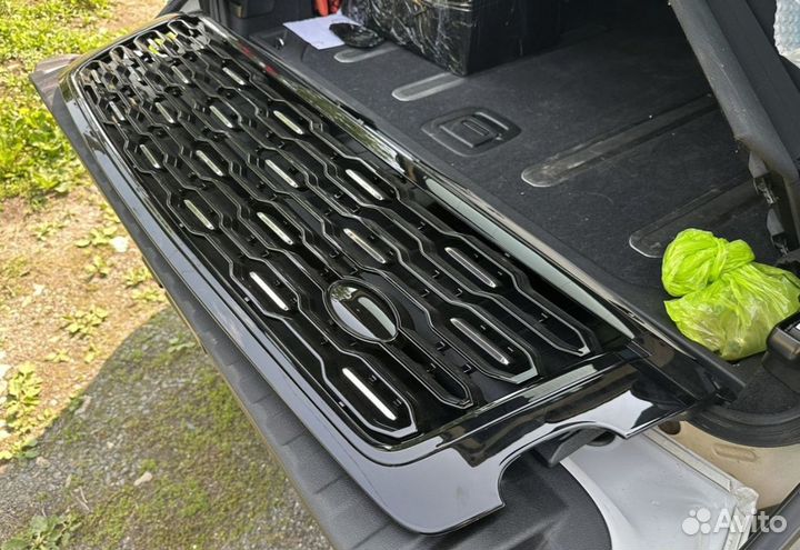 Решетка радиатора на range rover l405 рестайлинг