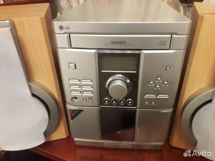 Музыкальный центр lg