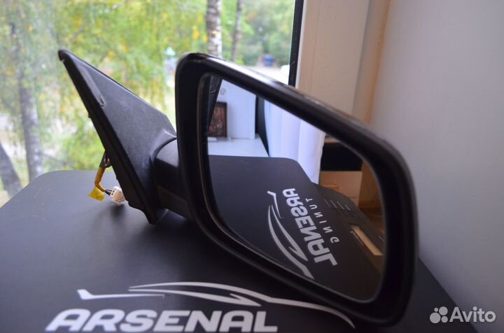 Lancer 10 зеркало