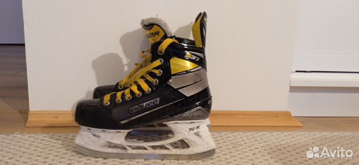 Коньки хоккейные Bauer supreme S 37