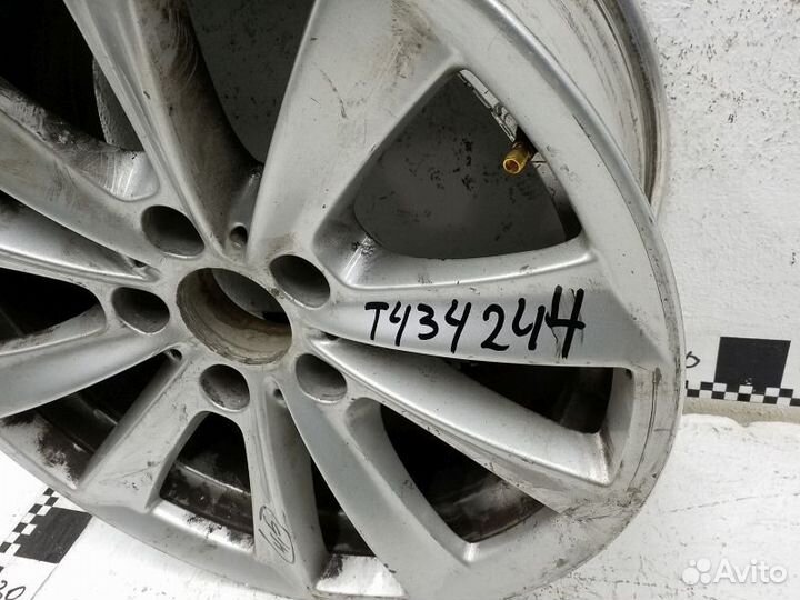 Диск колеса литой BMW 5er F10 R17