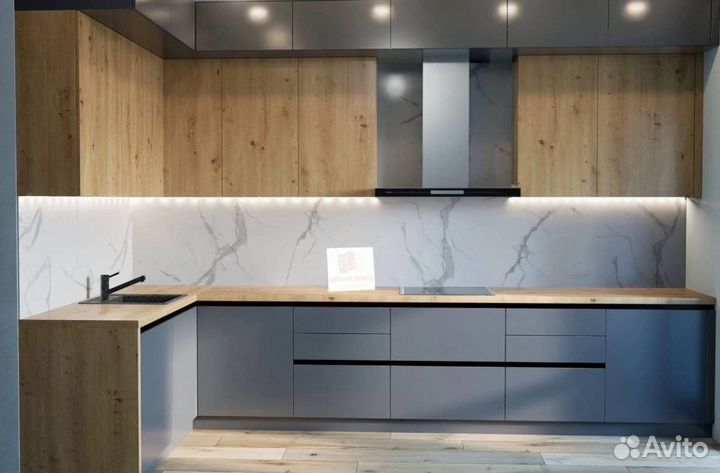 Кухня под потолок артикул 74068