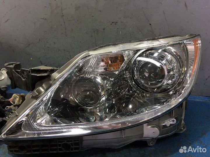 Фары комплект Lexus Ls460 USF40