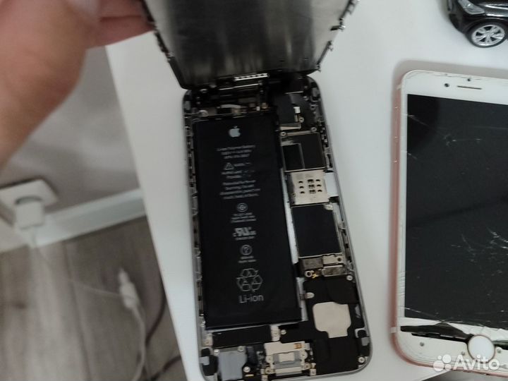 iPhone 7, 32 ГБ