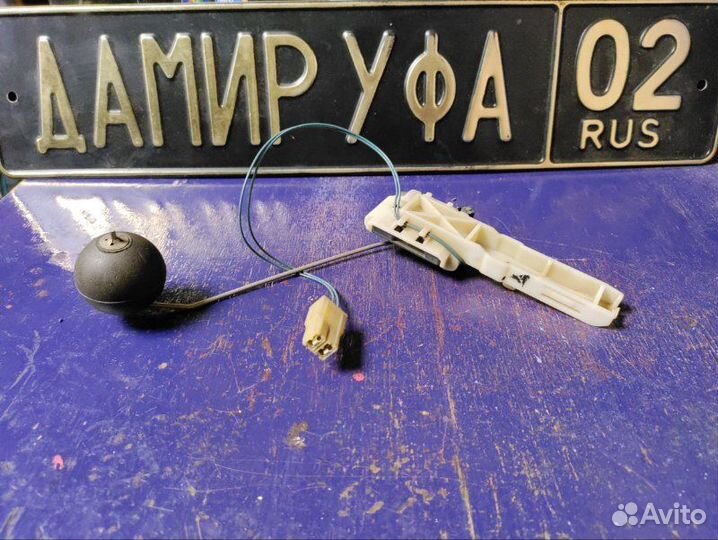 Датчик уровня топлива Audi Q7