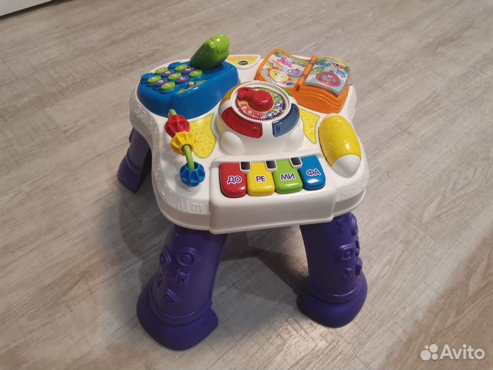 Детский столик