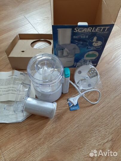 Кухонный комбайн (процессор) Scarlett SC-144