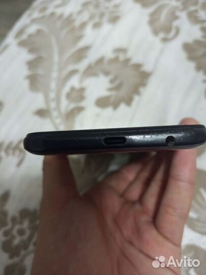 TECNO Pova 2, 4/64 ГБ
