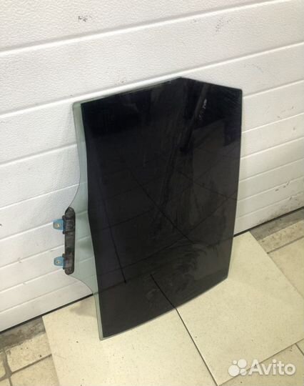 Стекло заднее правое Honda CRV 3