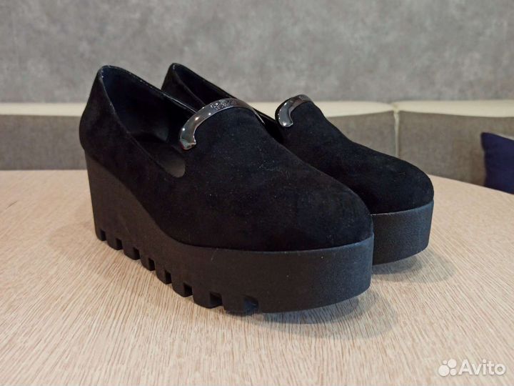 Туфли женские 38 размер