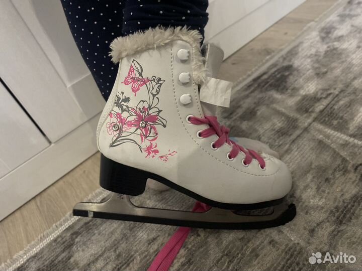 Коньки фигурные для девочки 33 размер