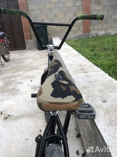 Трюковой велосипед bmx