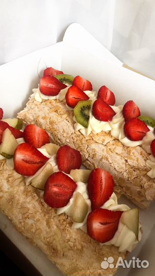 Меренговый рулет