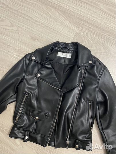 Косуха кожанка черная bershka xs-s 40/42/44