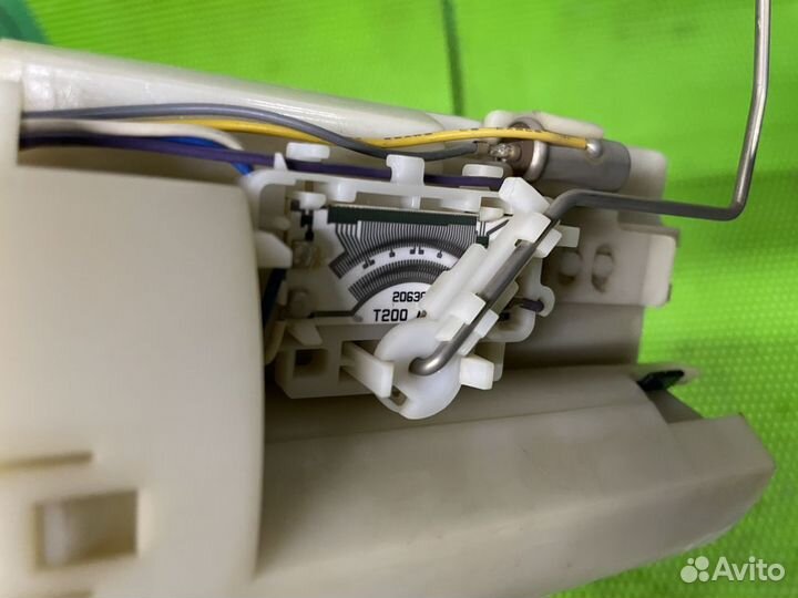 Насос топливный Chevrolet Aveo T250 2005-2011