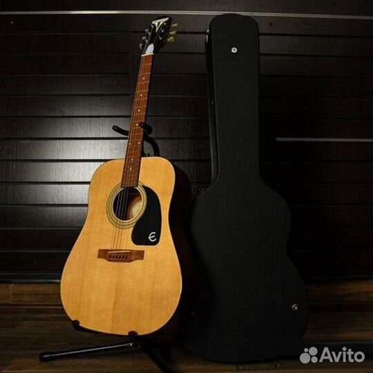 Акустическая гитара Epiphone+ аксессуары