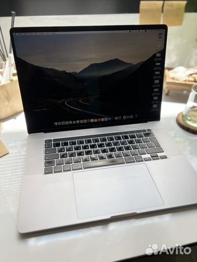 Apple MacBook Pro 16 2019 i7
