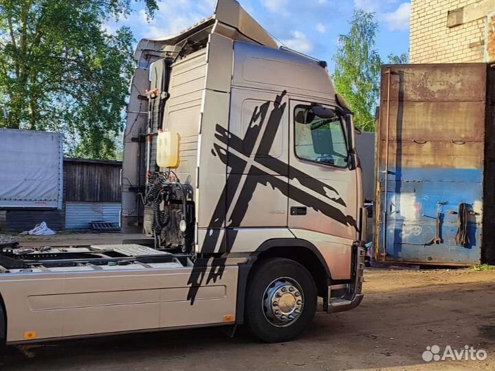 Наклейки на фуру DAF Scania Volvo FH Man Reno