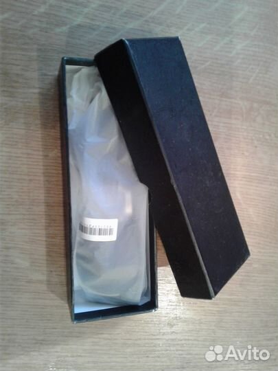 Черные очки Х&М в подарочной коробке