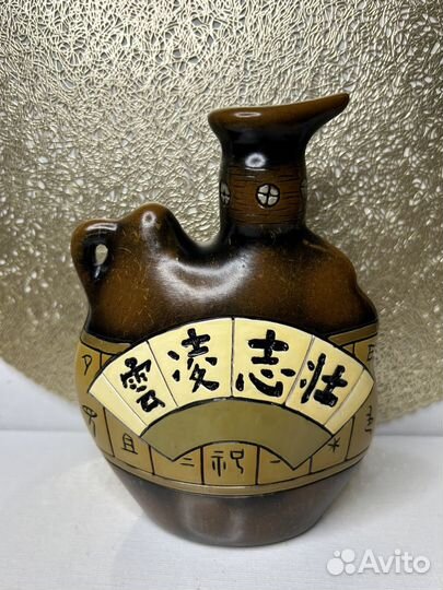 Ваза в китайском стиле