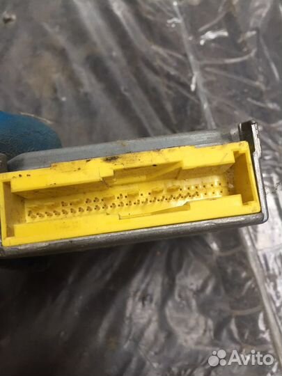 Блок управления Airbac Mercedes 0285001165