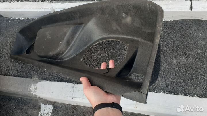 Акустическая полка подиум ваз 2107 под овалы6х9