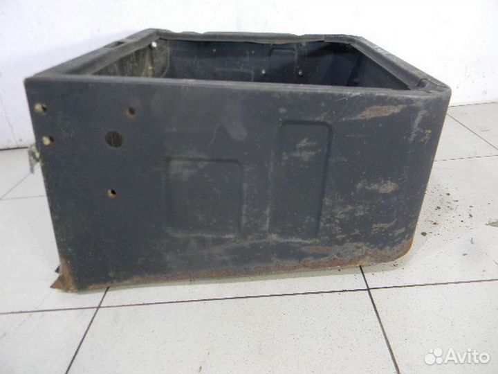 Ящик под инструмент