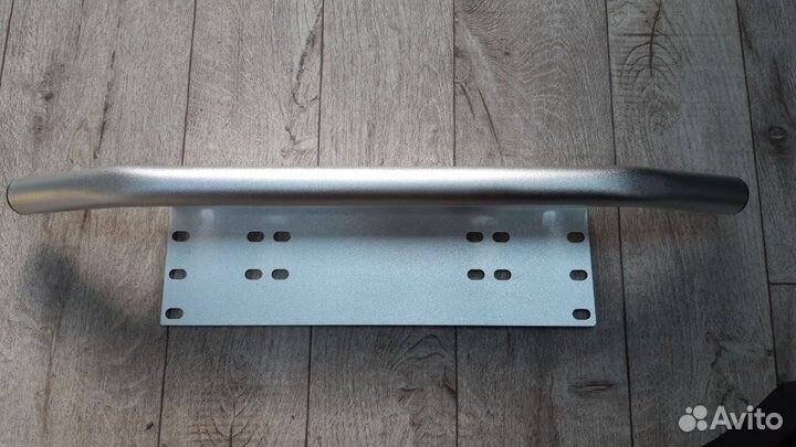 Универсальная (серебристая) рамка для номерного