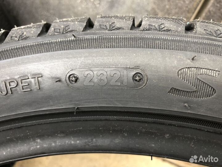 Triangle PL02 245/40 R19 и 275/35 R19